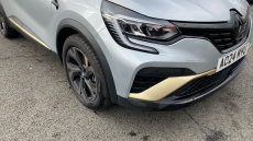 Renault Captur 1.6 E-Tech full hybrid 145 Engineered 5dr Auto Hybrid Hatchback